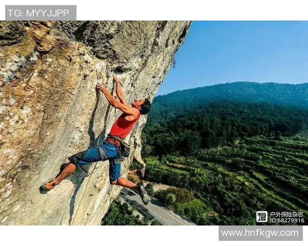 攀岩之路的探索与成长：张娜的深度对话与人生启示